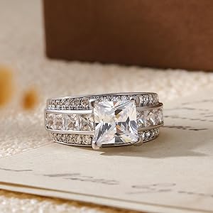 Amazon.com: Jeulia Classic Princess Cut Sterling Silver Ring